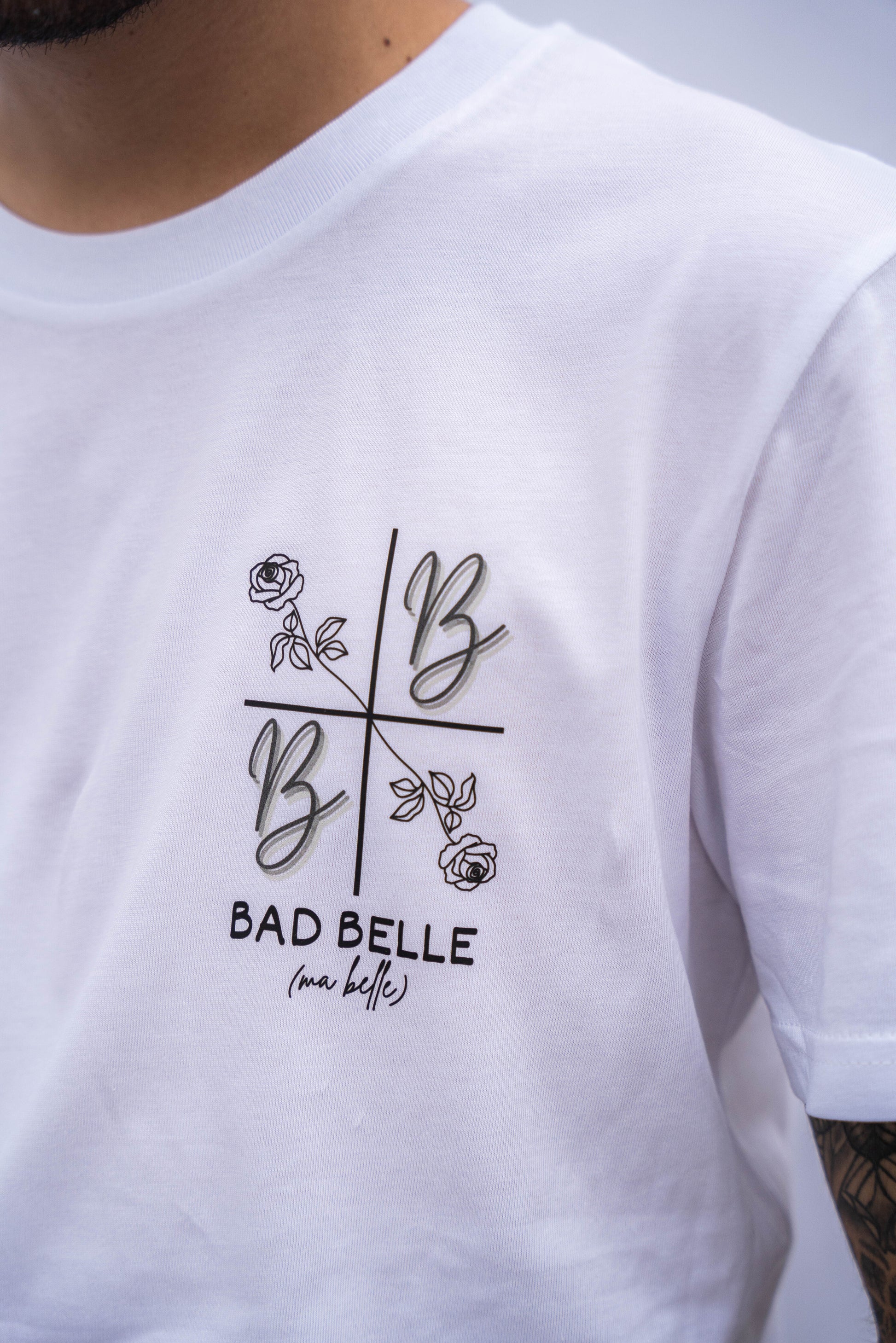 Vue Latérale En édition Limitée Hommes En T-shirt Blanc Maquette Modifiable Pour Votre Marque 54170894 Vue Latérale En édition Limitée Hommes En T-shirt Blanc Maquette Modifiable Pour Votre Marque 54170894